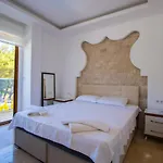 Silver Sami Villa, Oezel Havuzlu, Fethiye, فيلة