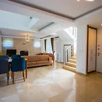 Silver Sami Villa, Oezel Havuzlu, Fethiye, فيلة *